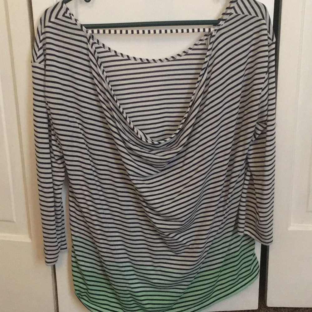 Shirt - Picture 2 of 3